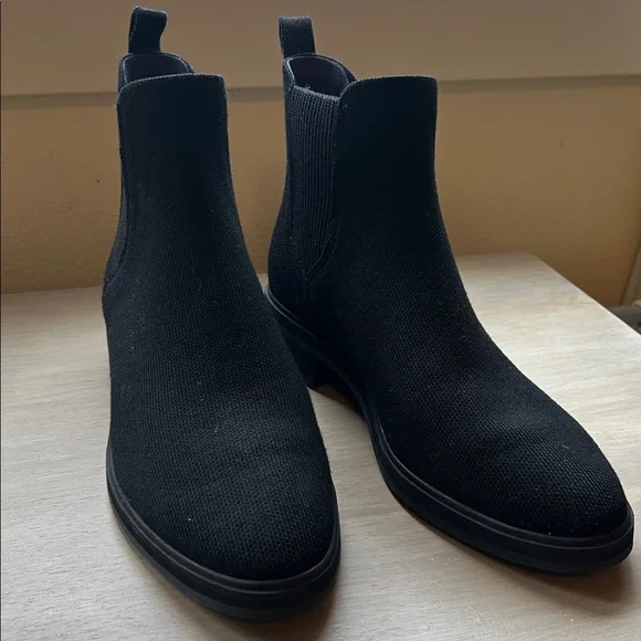 Rothy's Ankle Boots Lug Merino - Picture 2 of 12